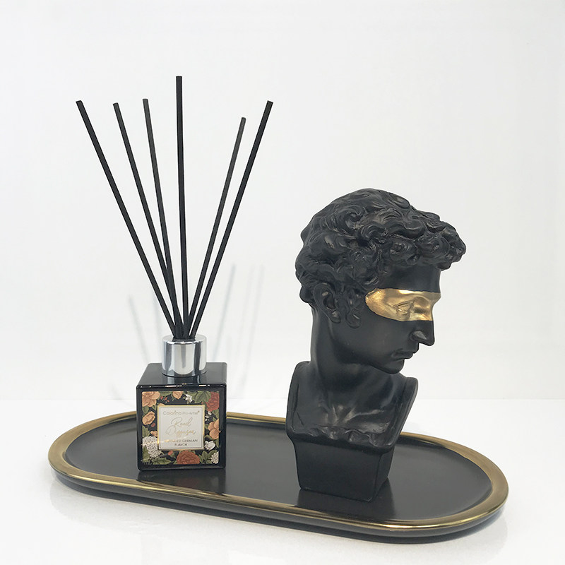 现代简约样板房香水雕塑软装售楼展厅创意组合道具装饰品摆件轻奢
