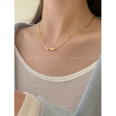 简约冷淡风小茄子项链女2025年新款 小众设计感颈链气质锁骨链配饰