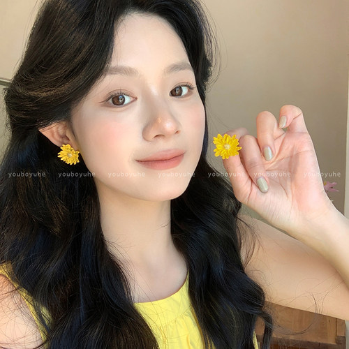 小清新雏菊花朵精致百搭耳钉