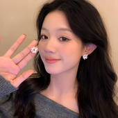 太阳花珍珠耳钉女2025新款 轻奢小众耳环高级感无耳洞耳夹耳饰 爆款