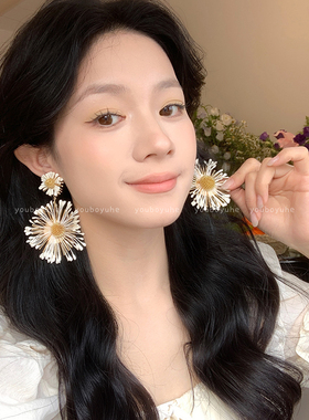 海岛假日~ 波西米亚度假风黄色编织花朵耳环女小众设计感耳钉耳饰