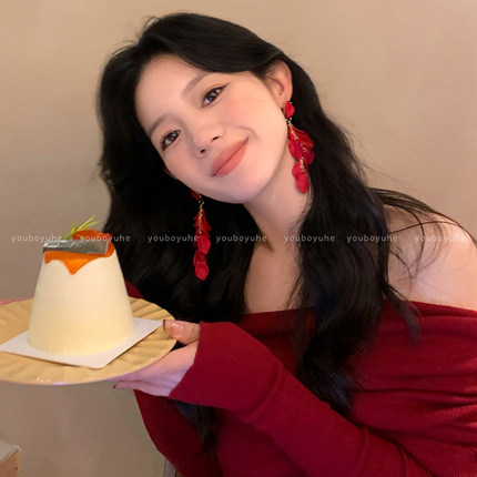 海边度假夸张甜美花瓣流苏耳钉女红色长款耳环轻奢高级感独特耳饰