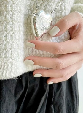 黄黑皮也可轻松驾驭的气质石灰白色 韩国进口verygood甲油胶品牌