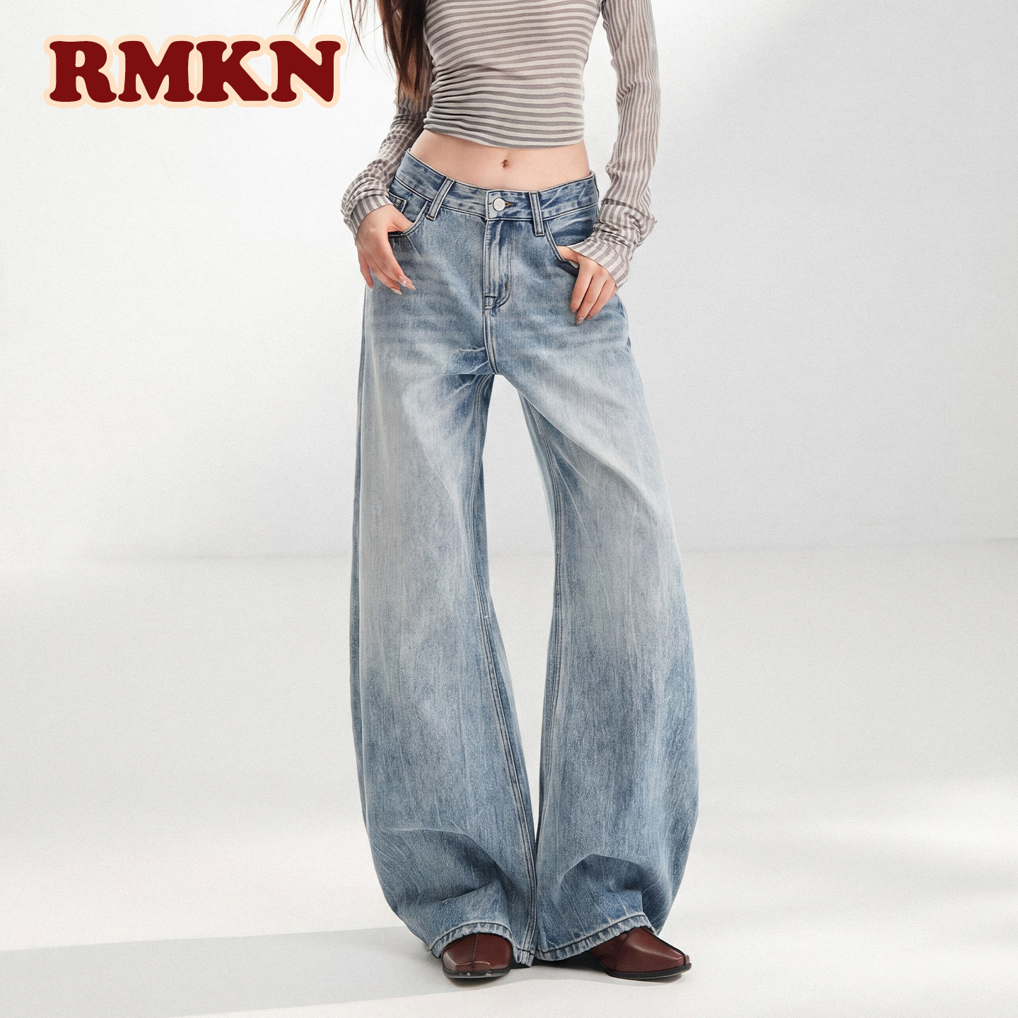 RMKN水洗浅蓝色弯刀直筒牛仔裤女秋季新款高个子显瘦宽松阔腿裤子图片