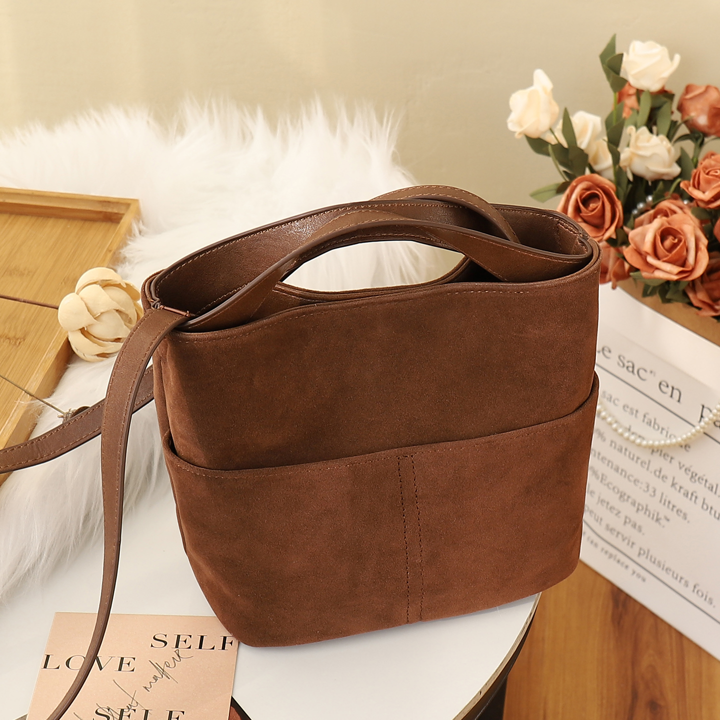 复古磨砂水桶包女2025新款百搭大容量单肩斜挎包美拉德时尚手提包