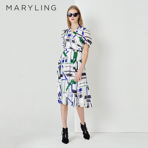 MARYLING印花V领连衣裙