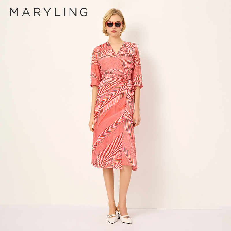 MARYLING深V领一片式绑带连衣裙