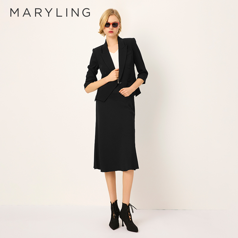 MARYLING黑色微喇裙摆半裙