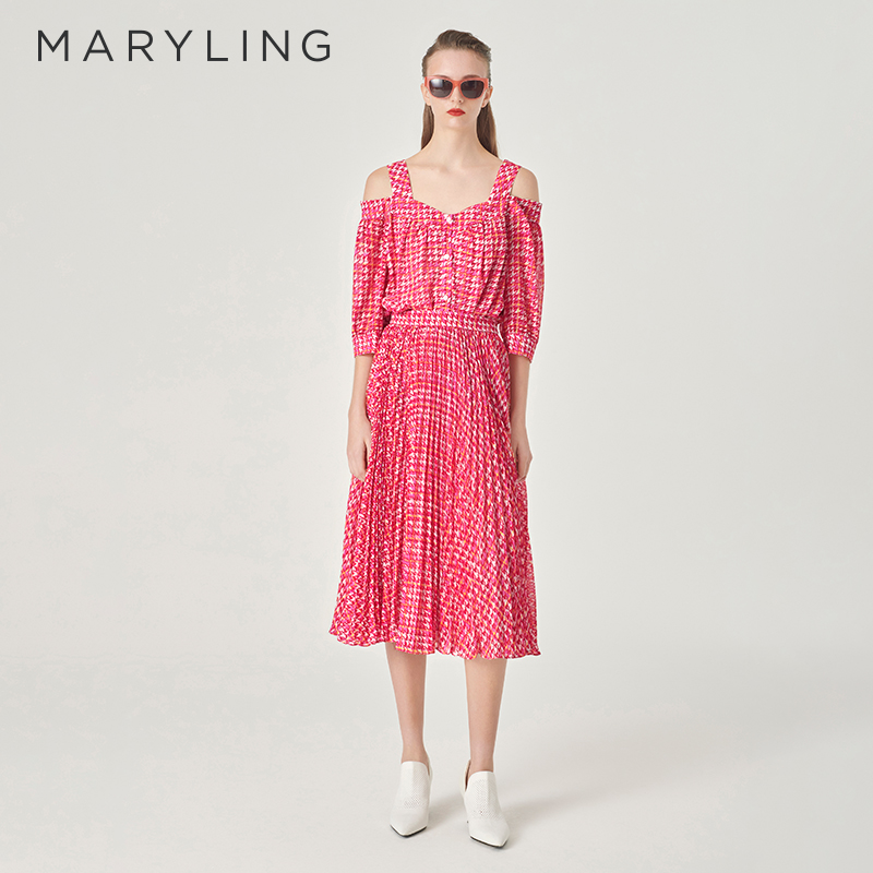 MARYLING吊带露肩印花上衣