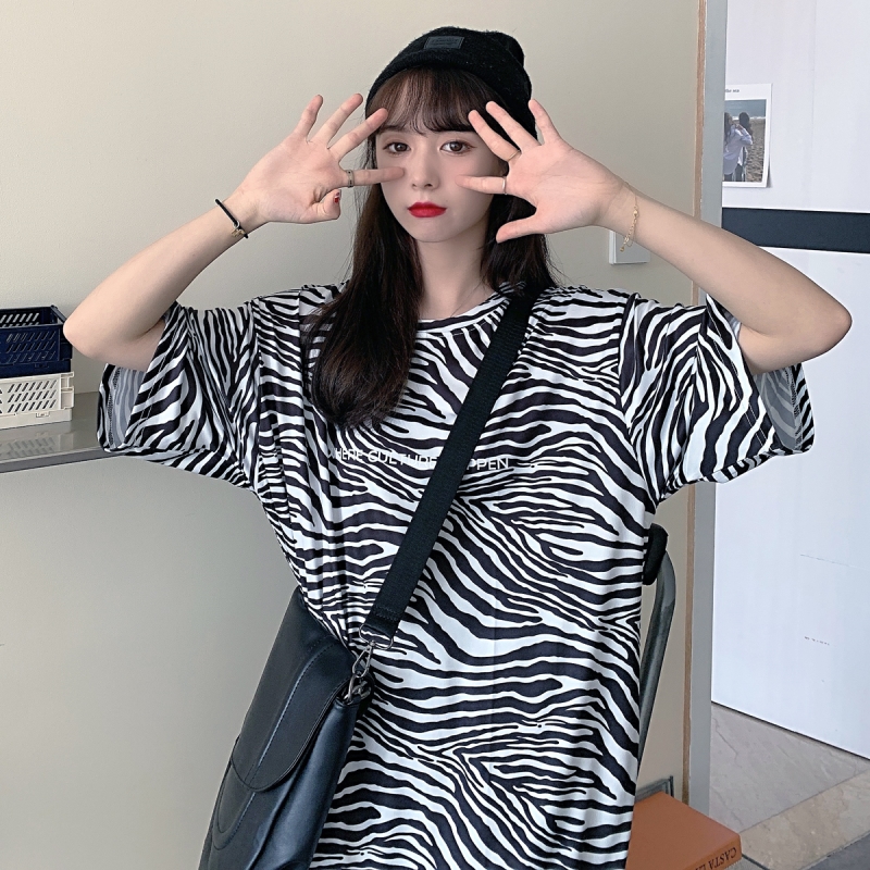 實拍夏韓版時尚寬鬆短袖恤女原宿風中長款豹紋印花百搭上衣