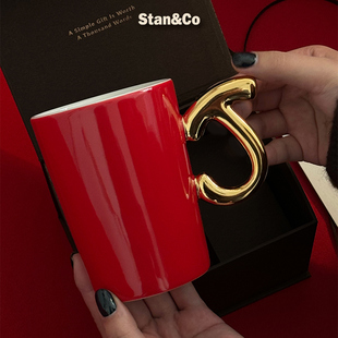 Stan&Co情侣款 字母杯子红色本命年马克杯大容量字母可选
