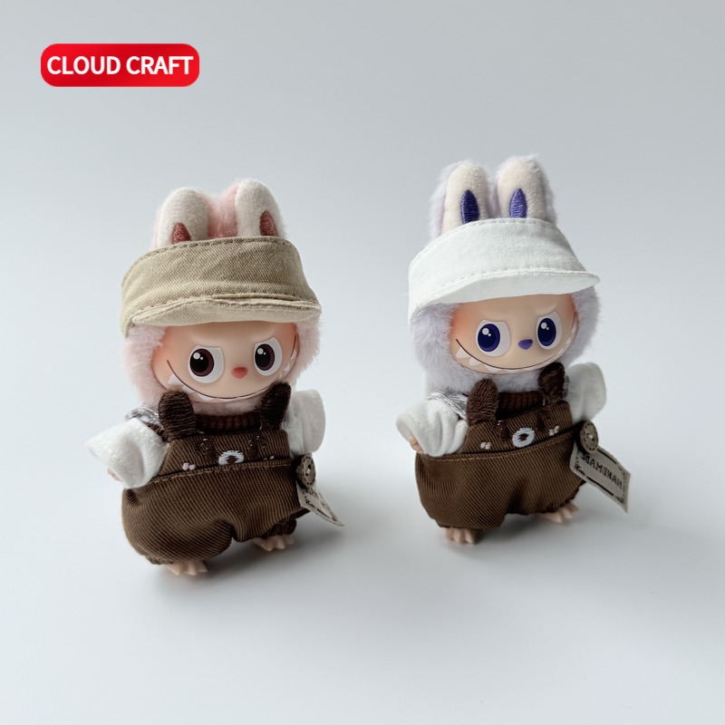 适用第4代labubu娃衣新款咖色小狗T恤背带裤套装拉布布娃衣四代