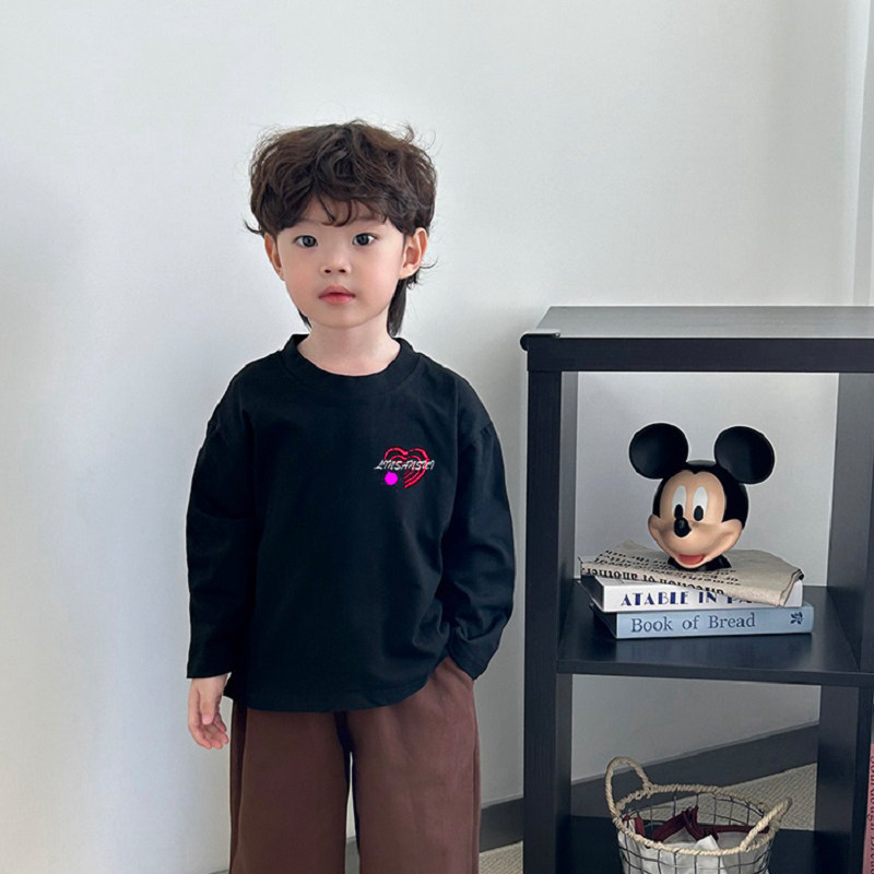 儿童洋气时髦百搭内搭T恤秋季新款男童潮酷帅气黑色长袖打底上衣