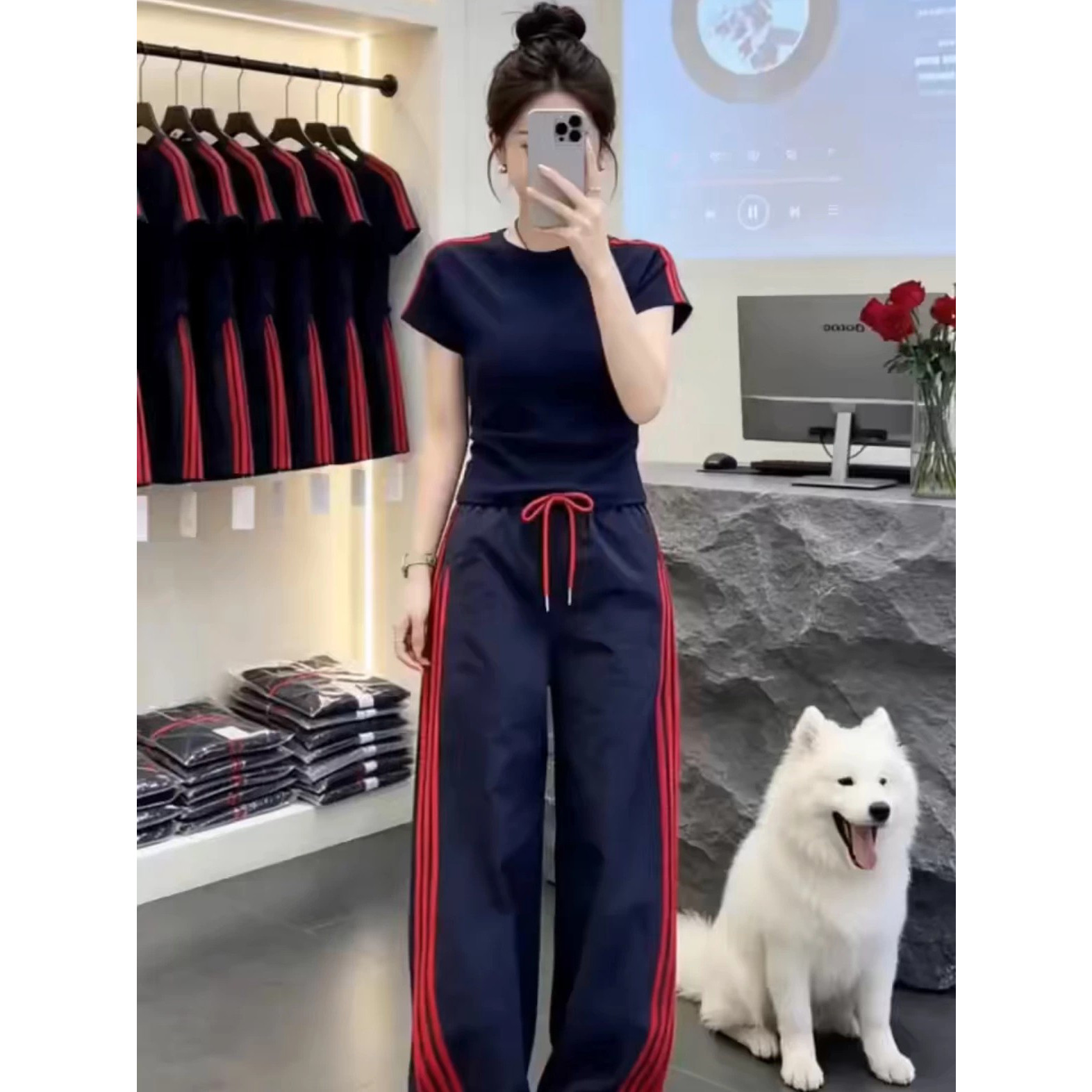 特尔美夏季新款韩版休闲运动套装女短袖圆领T恤直筒裤侧边条两件