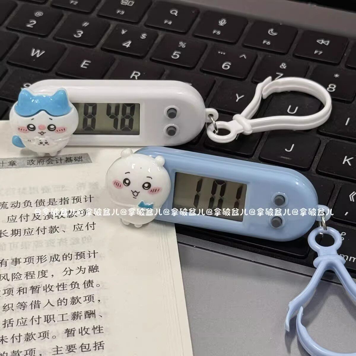 卡通可爱小吉小八电子表迷你便携小挂表学生学习上课时间表小时钟