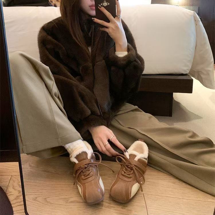 冬季棉鞋女鞋加绒德训鞋网红同款软底毛毛保暖平底魔术贴复古ins