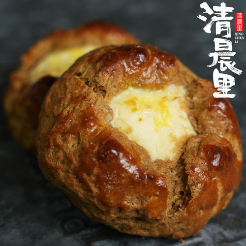 清晨里红茶乳酪夹心司康