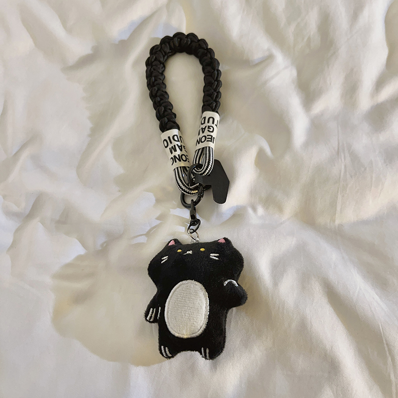 呆萌黑色猫咪毛绒挂件编织手绳