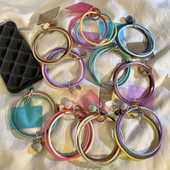 新款 简约糖果色手机手环扣三色手环硅胶挂绳防摔圈适用iPhone通用所有手机壳华为防丢挂绳vivo手腕oppo挂环