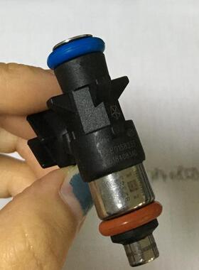 BAIXINDE 汽车喷油嘴5184085AC 0280158233适用于道奇