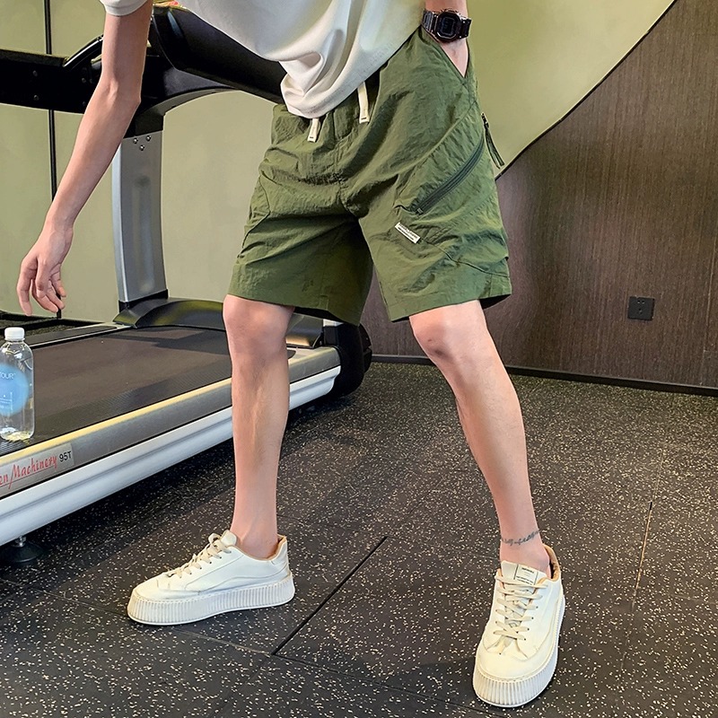 五分裤青春潮流腰部抽绳口袋拉链