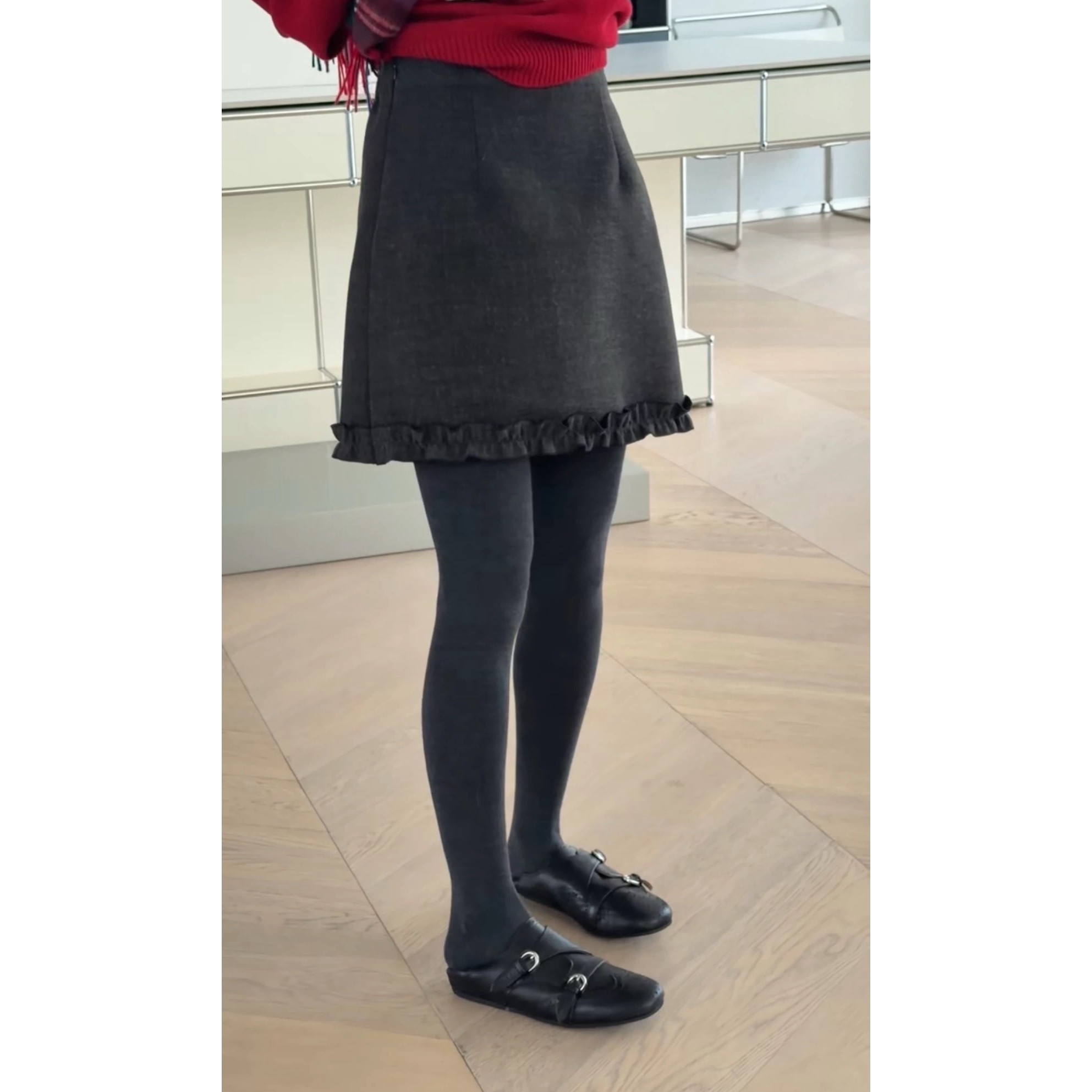 诗歌兰女装花边半裙2026早春550807简约温柔知性松紧腰木耳边短裙