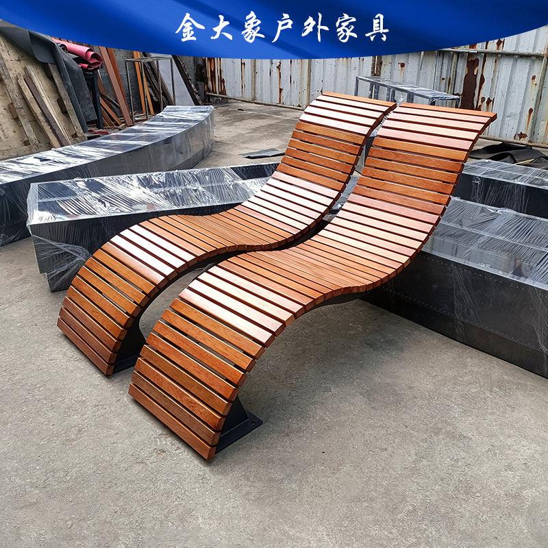 户外不锈钢公园长椅景观商场成品坐凳防腐木休闲公共小区异形座椅