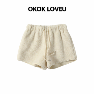 OKOKLOVEU 白色仿羊羔绒短裤女25秋冬季高腰毛绒保暖靴裤外穿裤子