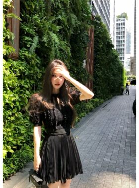 THEHANDLE OFFICIAL dolce gabb*a私服秀款 yb2w+重工压褶蕾丝