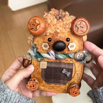 江边夜市自己做的豆荚娃娃！