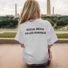 Social Media Killed Romance T-Shirt American Trendy Slogan Couples Short Sleeve Tee for Men