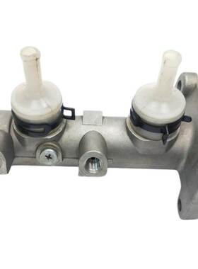 8-94441-331-0 汽车制动总泵刹车总泵适用五十铃 ISUZU ELF