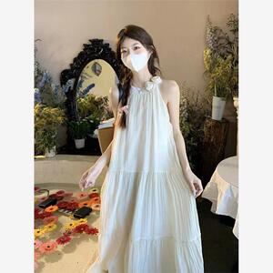 温柔风立体花朵挂脖吊带连衣裙2025夏季女装甜美气质大摆中长裙子