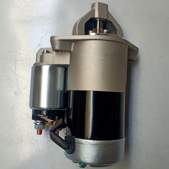 适用于进口现代酷派起动机自动挡启动马达磁力开关起动机全新配件