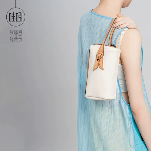 哇吲小众设计师手提斜挎女包
