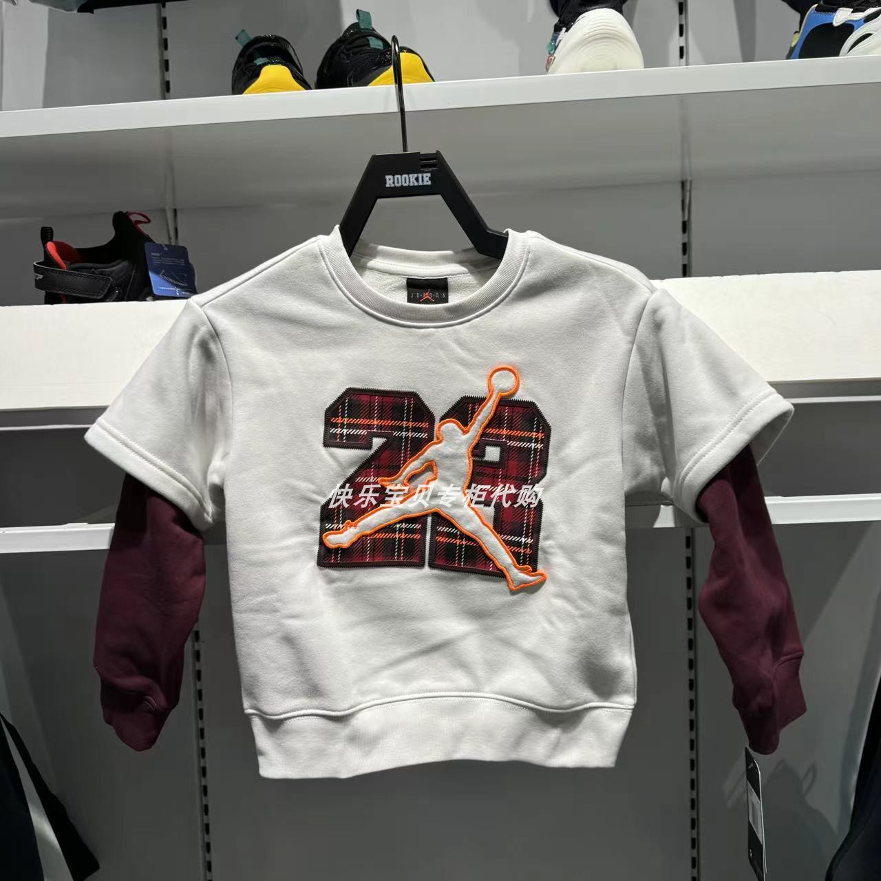 JORDAN乔丹冬款飞人男女儿童AJ拼接假两件套头加绒卫衣JD2342078