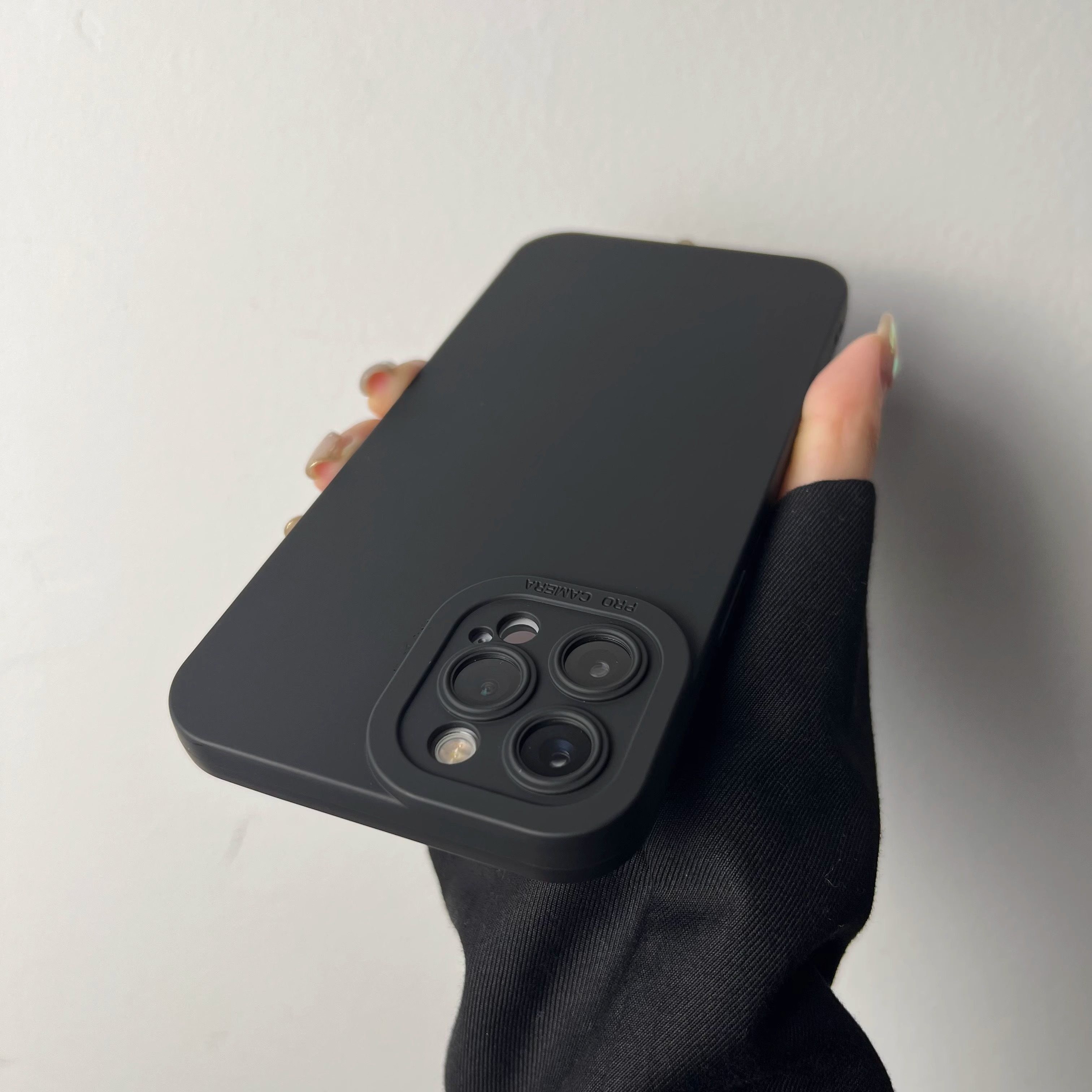 适用苹果14promax石墨黑手机壳iphone13全包镜头新款14磨砂mini硅胶软壳12高级感11男女xxr简约xsmax防摔plus