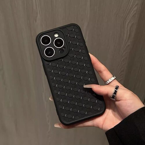 蜂窝散热透气壳适用iphone15promax手机壳苹果14硅胶软壳13新款12全包防摔11男女简约高级感纯色plus超薄保护