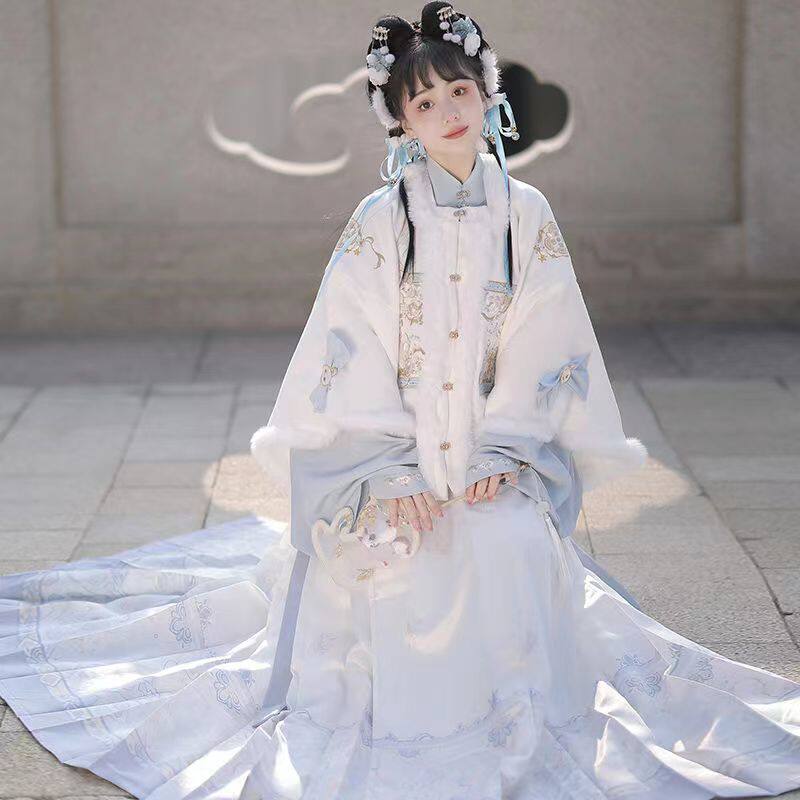 原创汉服女明制马面明制方领短袄汉服半身裙