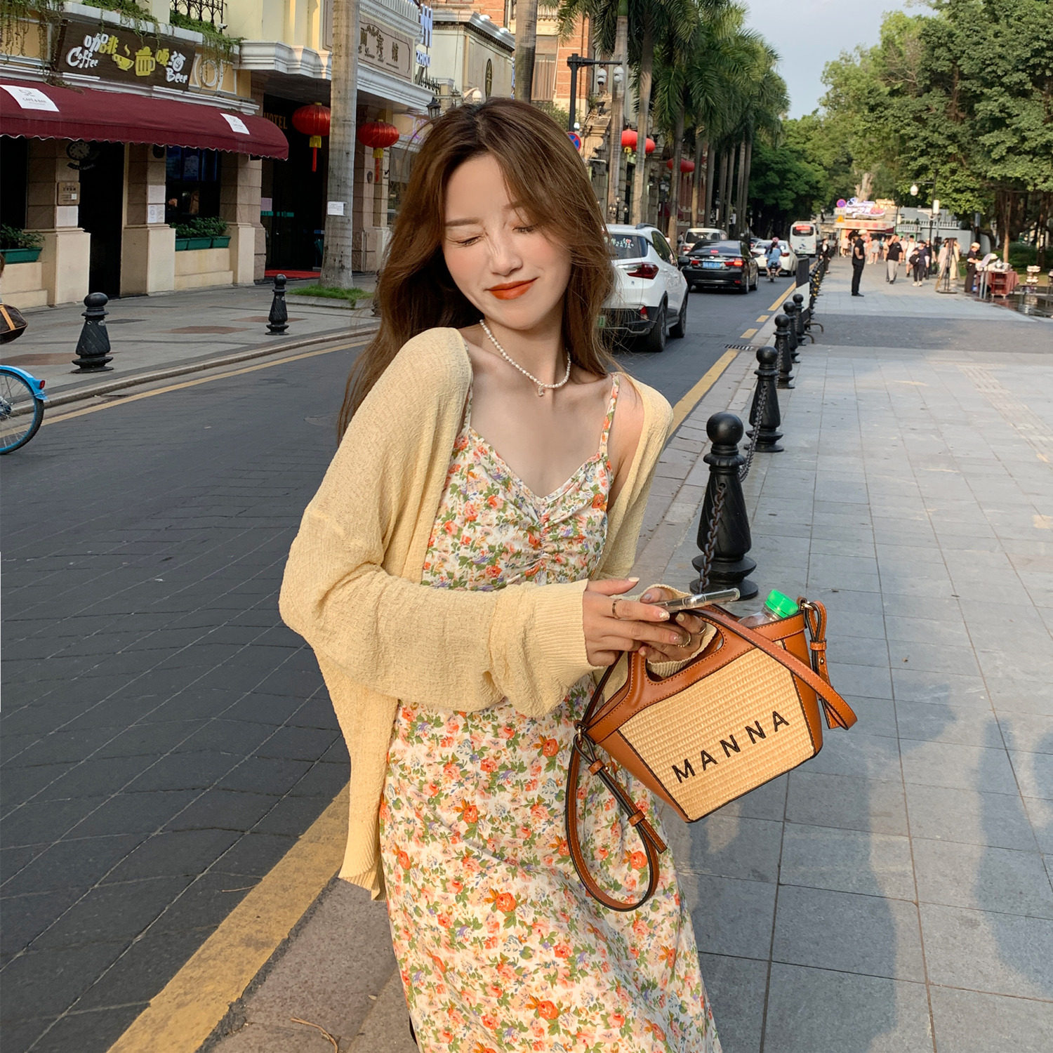 大码微胖mm春夏季法式复古碎花吊带连衣裙防晒开衫温柔风两件套装