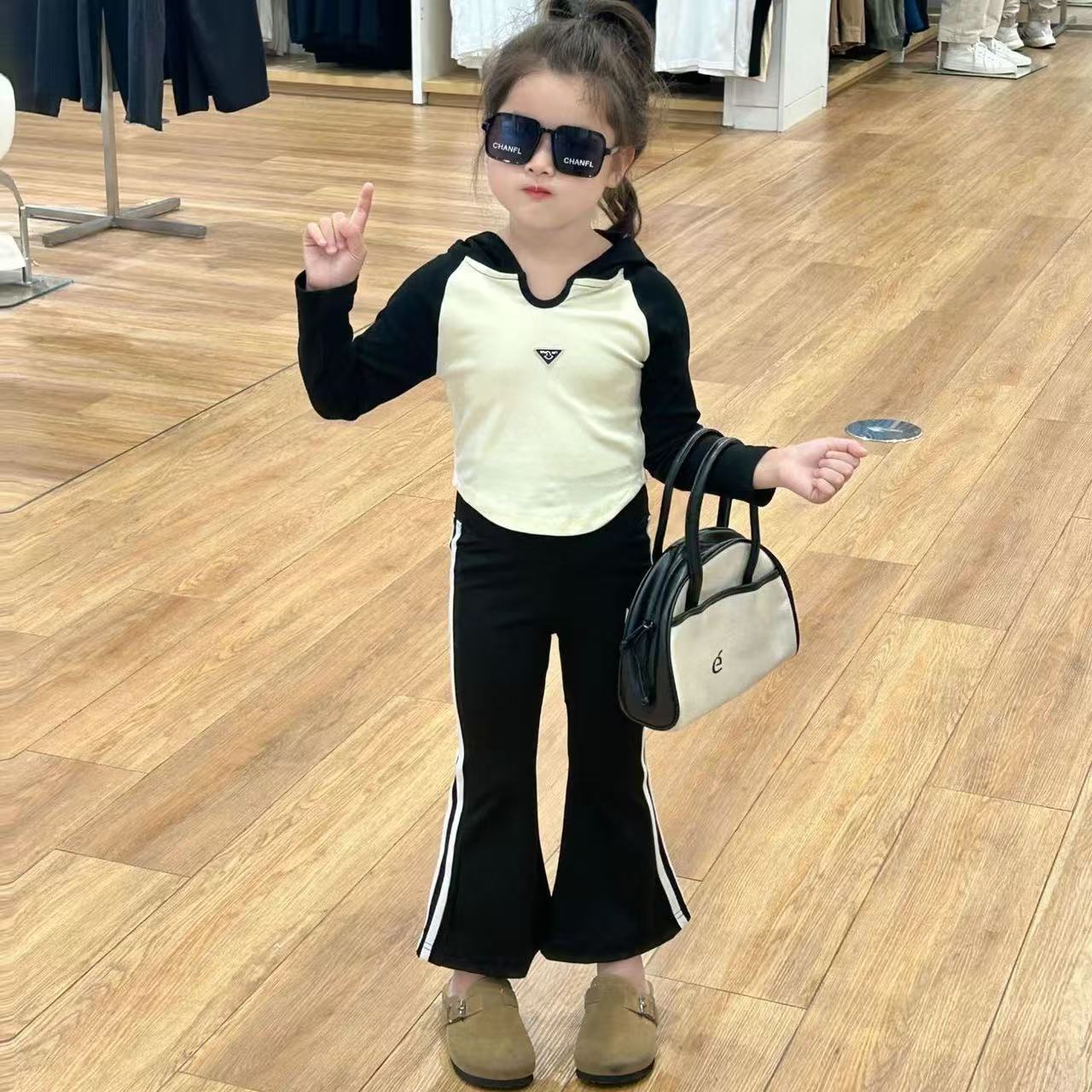 2025秋季新款连帽拼色修身T恤女童两件套微喇韩国爆款套装2532