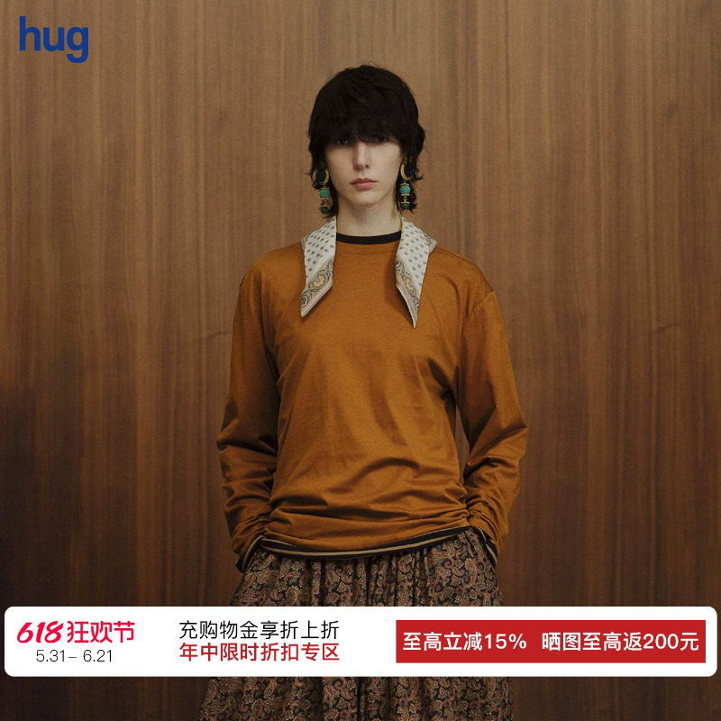 【INTO THE EAST】hug 复古腰果方巾浅棕长袖T恤