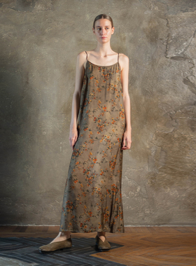 【UMA WANG】hug 2025复古碎花吊带连衣裙直筒长裙