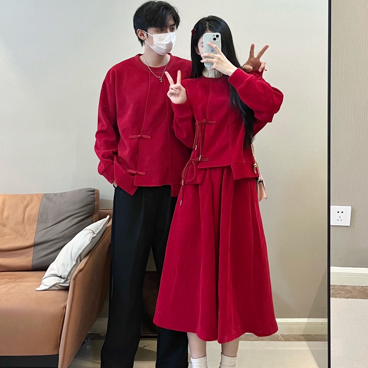 实拍新中式国风连衣裙子女秋冬季气质加绒加厚套装情侣装