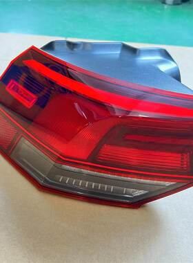 适用于21 22款大众高尔夫8尾灯总成后尾灯大灯刹车灯RlineGTI流光