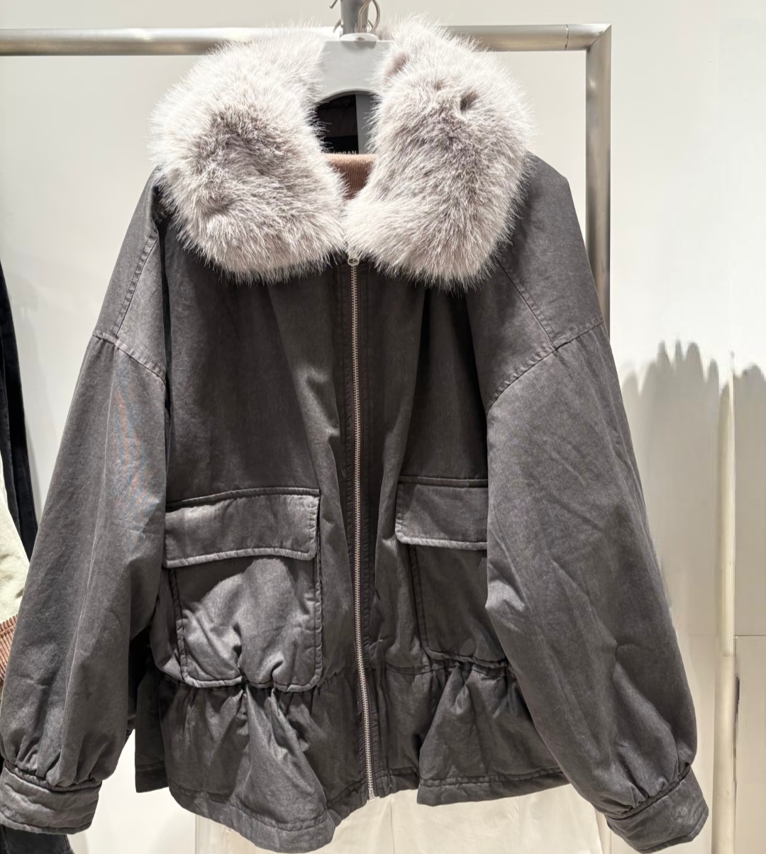 VM NY NB UR2025冬工装风口袋气质宽松毛领抽绳夹克棉服外套女ins