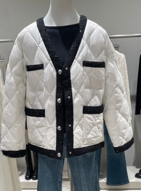 VM NY NB UR2025冬时尚百搭小香风撞色v领菱格绗缝羽绒服保暖外套