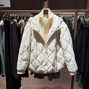 VM NY NB UR2025冬休闲绗缝水波纹连帽拼接针织宽松羽绒服外套女