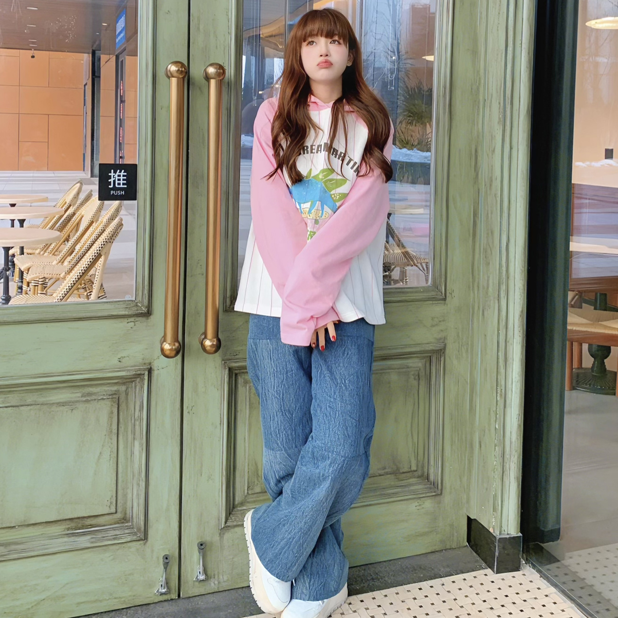 Andrea Martin官方旗舰店24早春新款满印logo翻腰牛仔裤百搭木兰