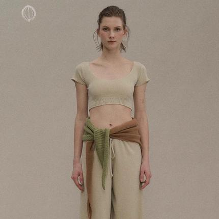 o cloche code__底边绞花短上衣